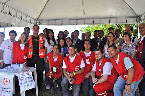 Juin : Des membres de la Croix-Rouge brésilienne et du FICR au Sommet Rio +20 