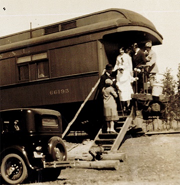Outpost on Wheels 
