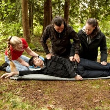 Red cross wilderness first aid course, four participants