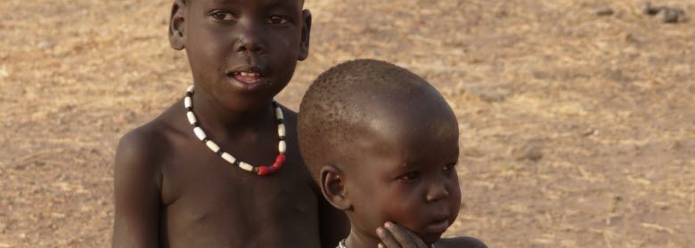 Des enfants sud-soudanais (comté de Gogrial East, État de Warrap, Soudan du Sud)