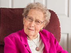 Madame Marjorie Putt, donatrice à la Croix-Rouge canadienne