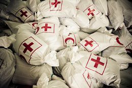Sacs de fournitures de la Croix Rouge
